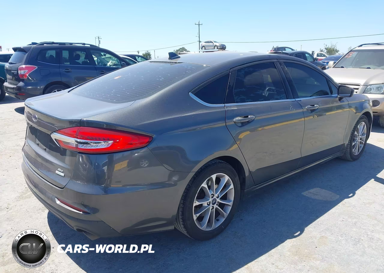 2019 Ford Fusion Se VIN:3FA6P0HD3KR115312 - 4
