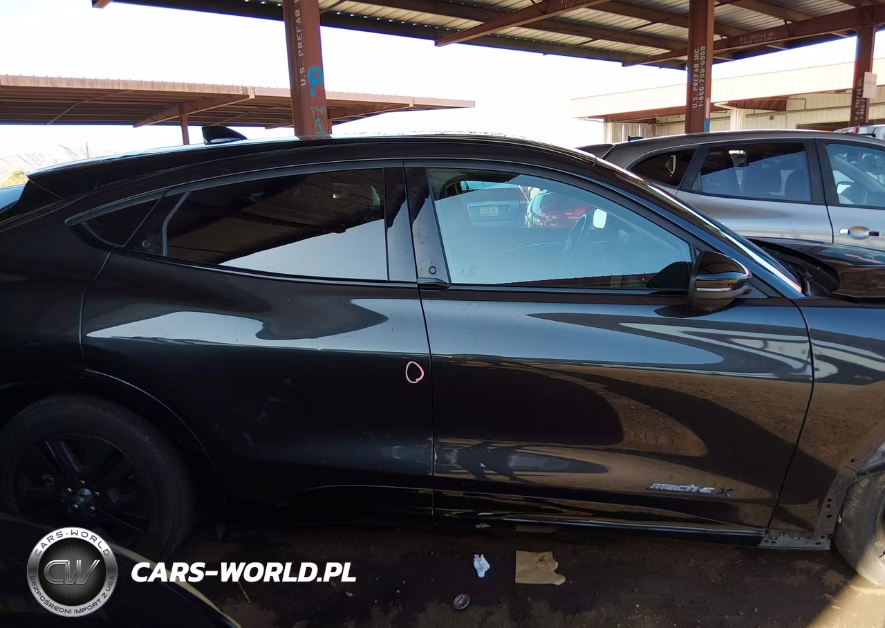 2022 Ford Mustang Mach-E California Route 1 VIN:3FMTK2R78NMA26820 - 14