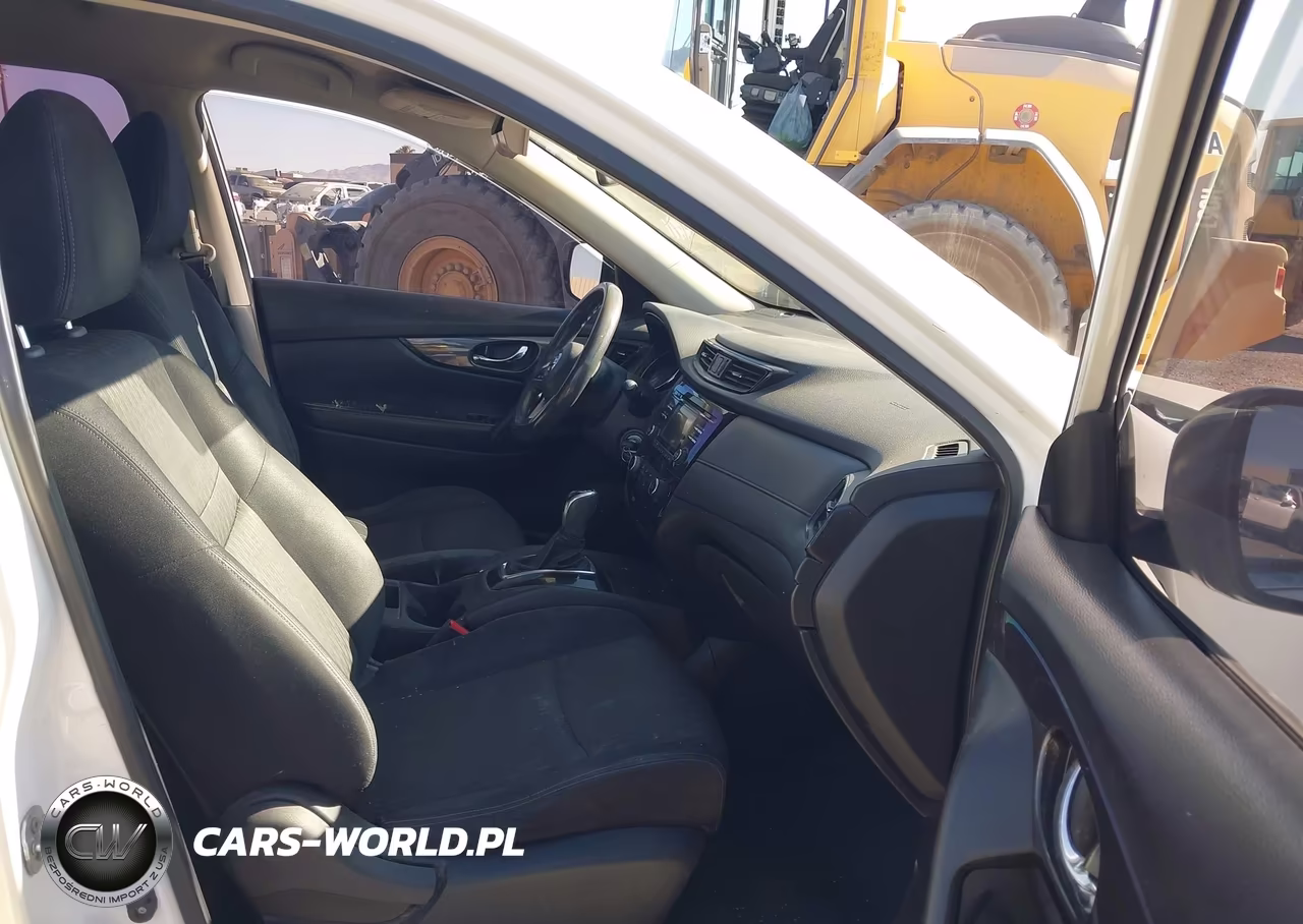 2017 Nissan Rogue S VIN:JN8AT2MT7HW135873 - 5