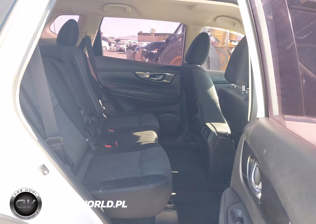 2017 Nissan Rogue S VIN:JN8AT2MT7HW135873 - 8