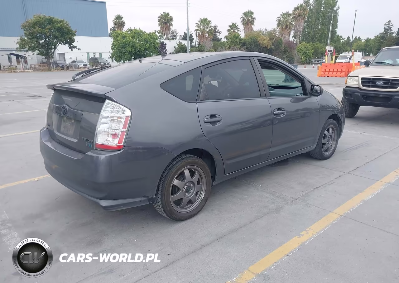 2008 Toyota Prius Touring VIN:JTDKB20U383444615 - 4