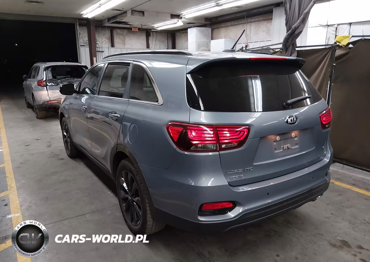 2019 Kia Sorento 3.3L S VIN:5XYPG4A58KG608583 - 3