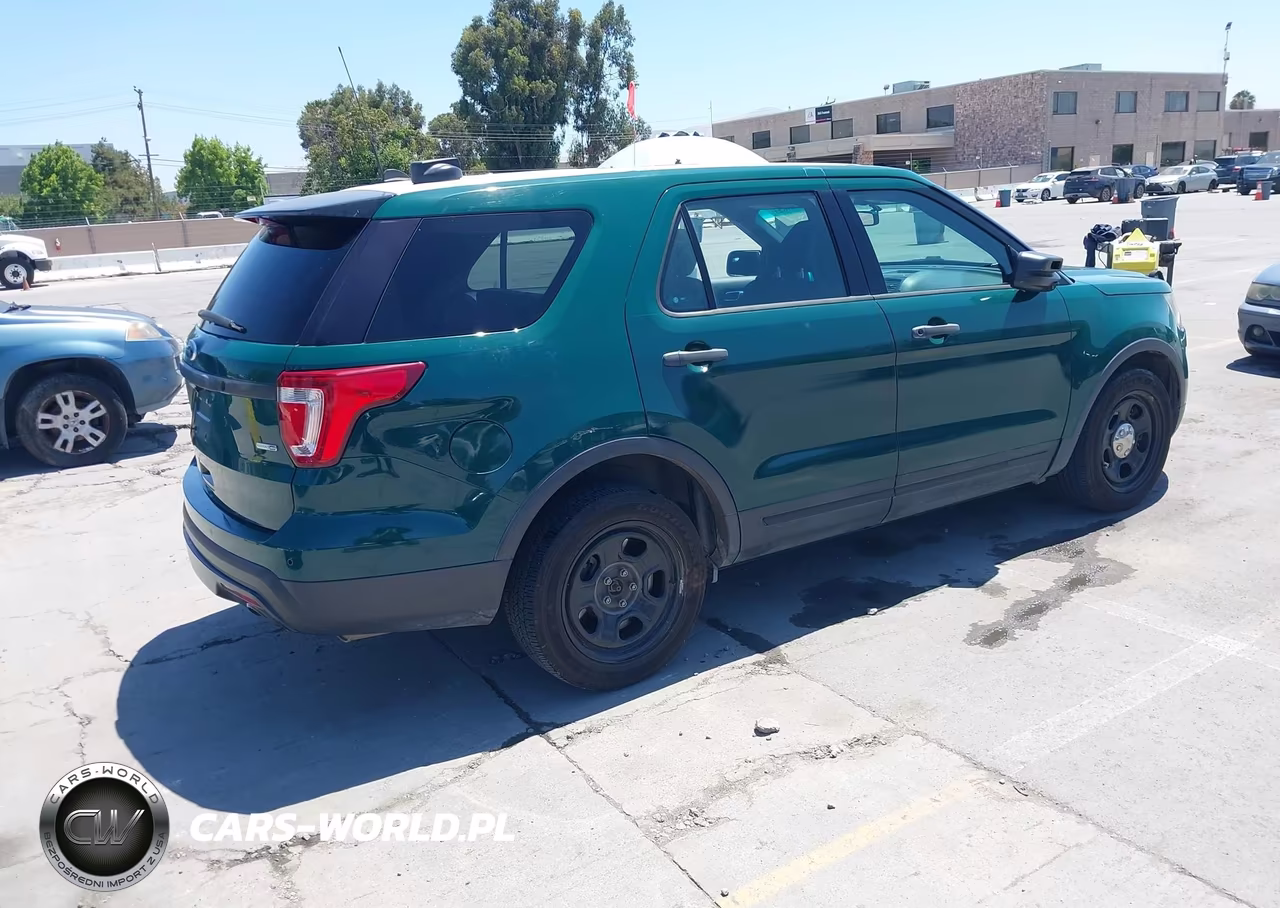 2016 Ford Utility Police Interceptor VIN:1FM5K8AR4GGB89602 - 4