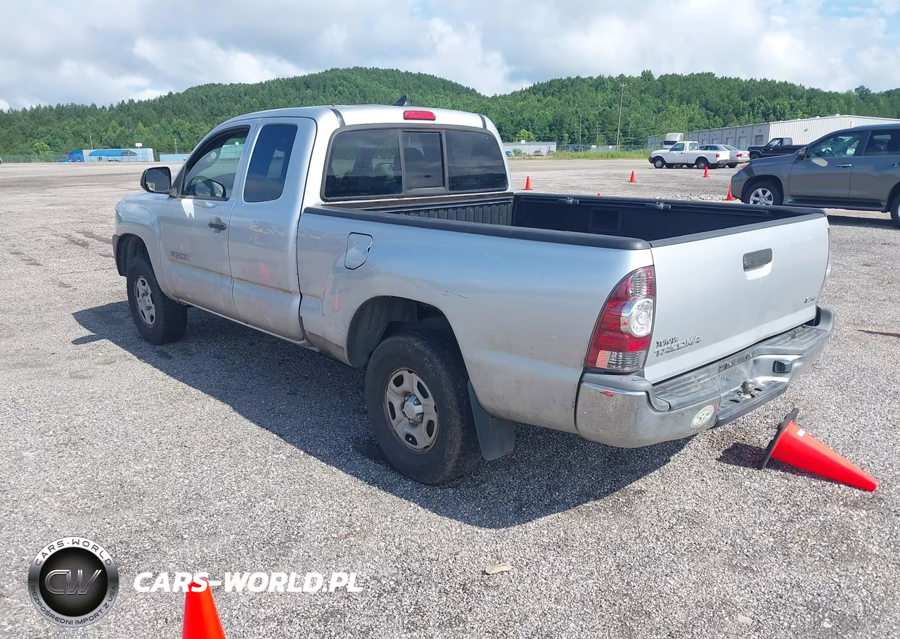 2012 Toyota Tacoma VIN:5TFTX4CN5CX017301 - 3
