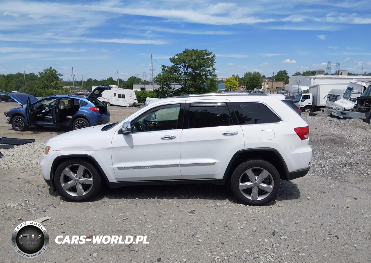 2013 Jeep Grand Cherokee Overland VIN:1C4RJFCG0DC522342 - 14