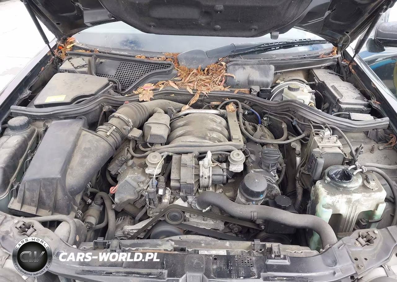 2000 Mercedes-Benz E 320 VIN:WDBJF65J0YA998548 - 10