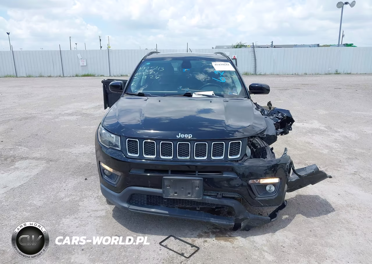 2018 Jeep Compass Latitude 4X4 VIN:3C4NJDBB8JT222153 - 12