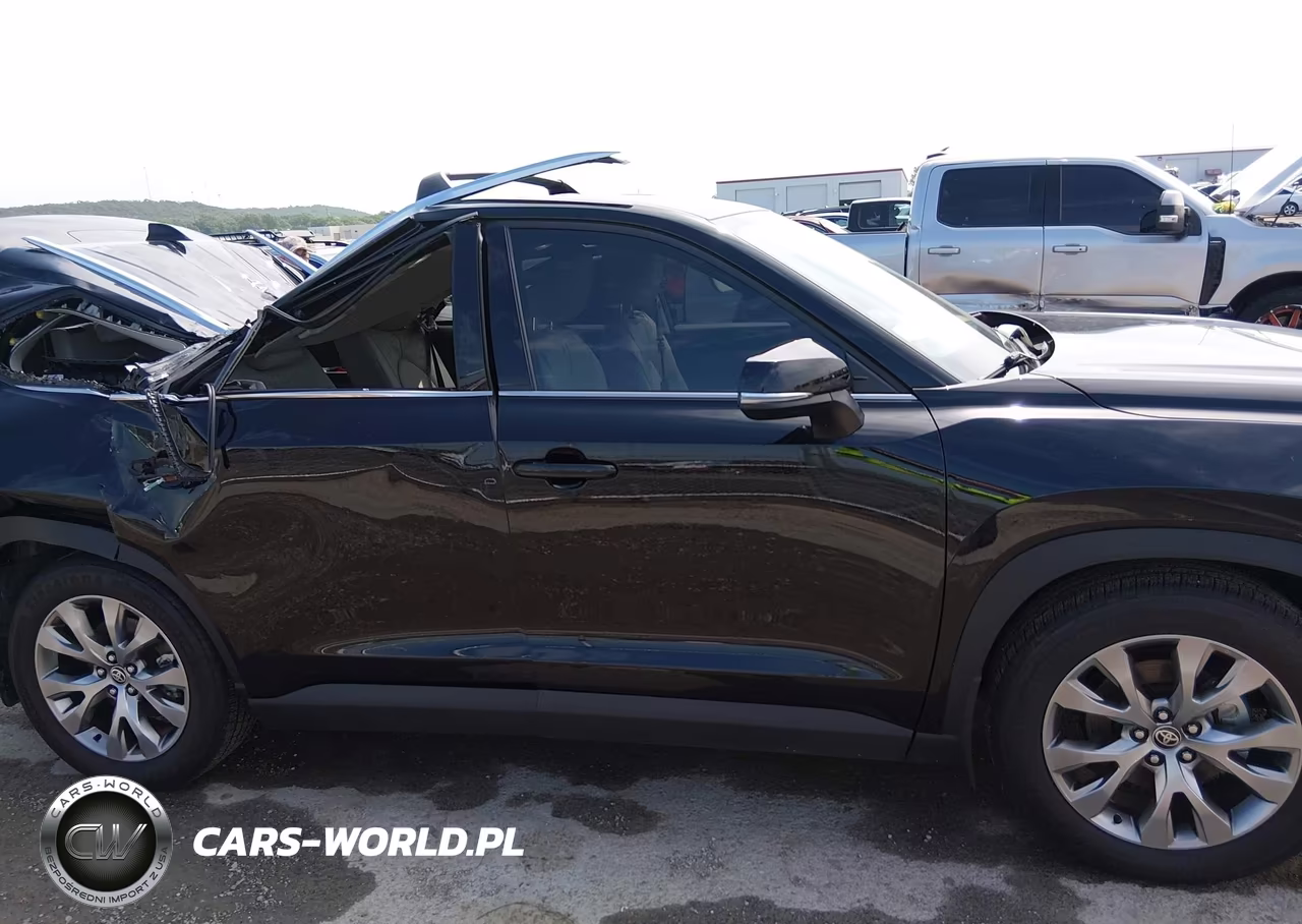 2024 Toyota Grand Highlander Limited VIN:5TDAAAB53RS030975 - 13