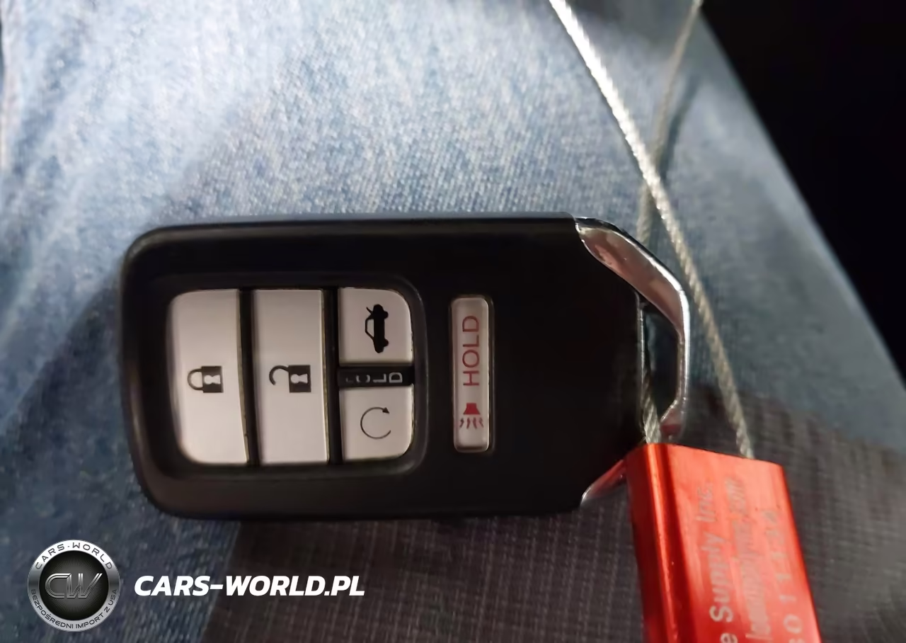 2021 Honda Civic Sport VIN:19XFC2F85ME201741 - 11