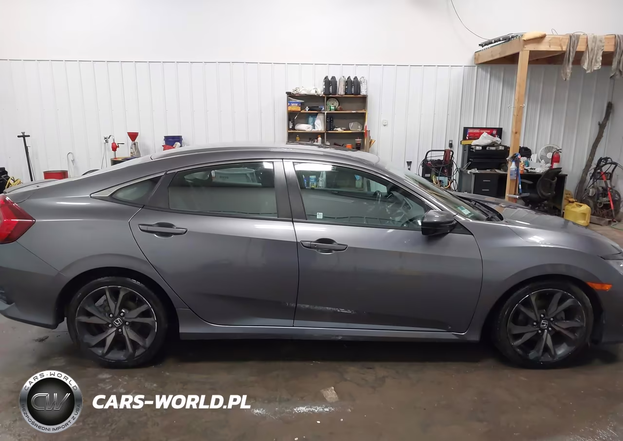 2021 Honda Civic Sport VIN:19XFC2F85ME201741 - 13