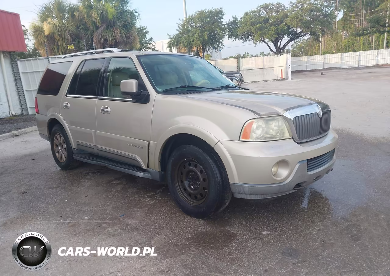 2004 Lincoln Navigator
