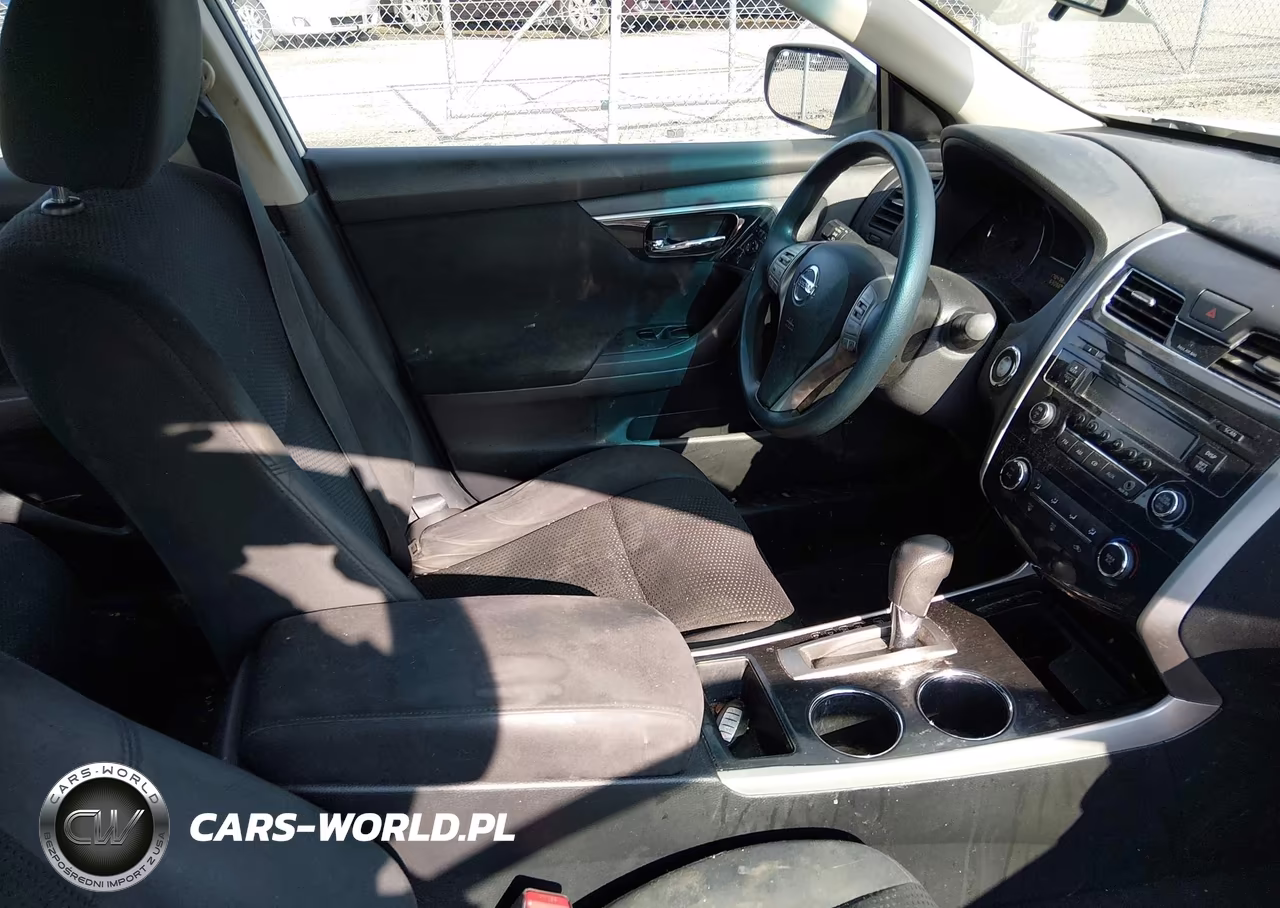 2014 Nissan Altima 2.5 S VIN:1N4AL3AP7EC141877 - 5