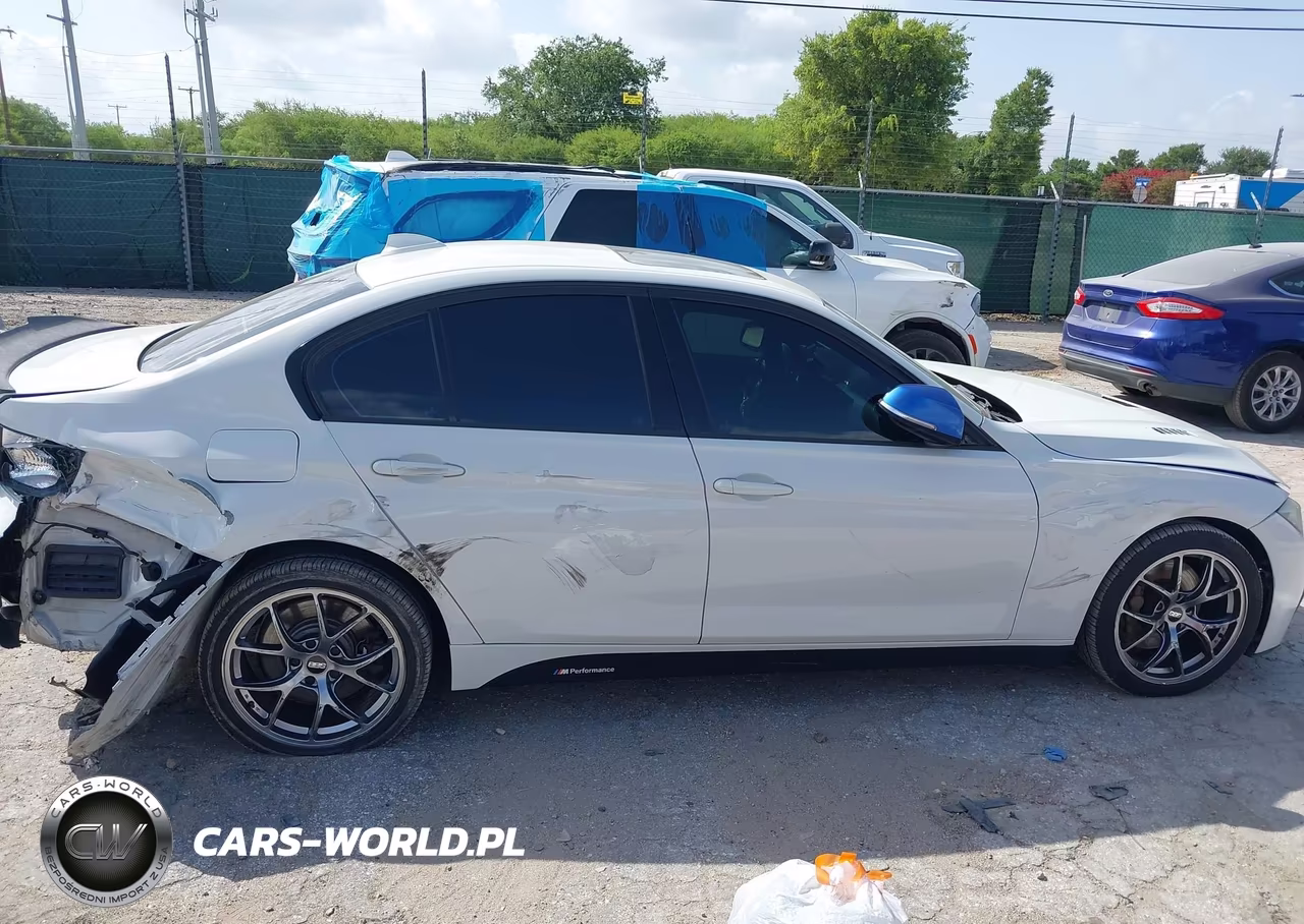 2013 BMW 335I VIN:WBA3A9C59DF475930 - 13