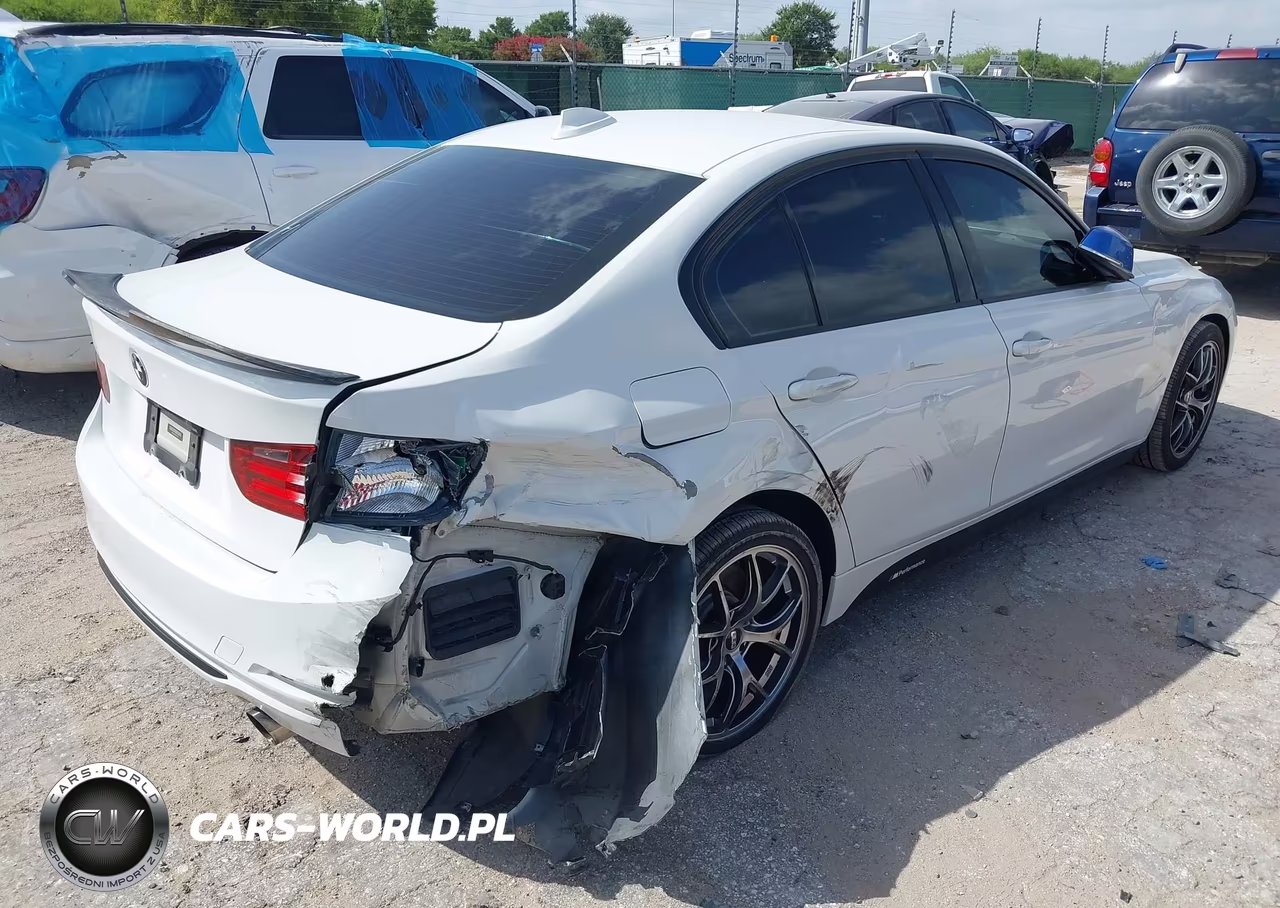 2013 BMW 335I VIN:WBA3A9C59DF475930 - 4