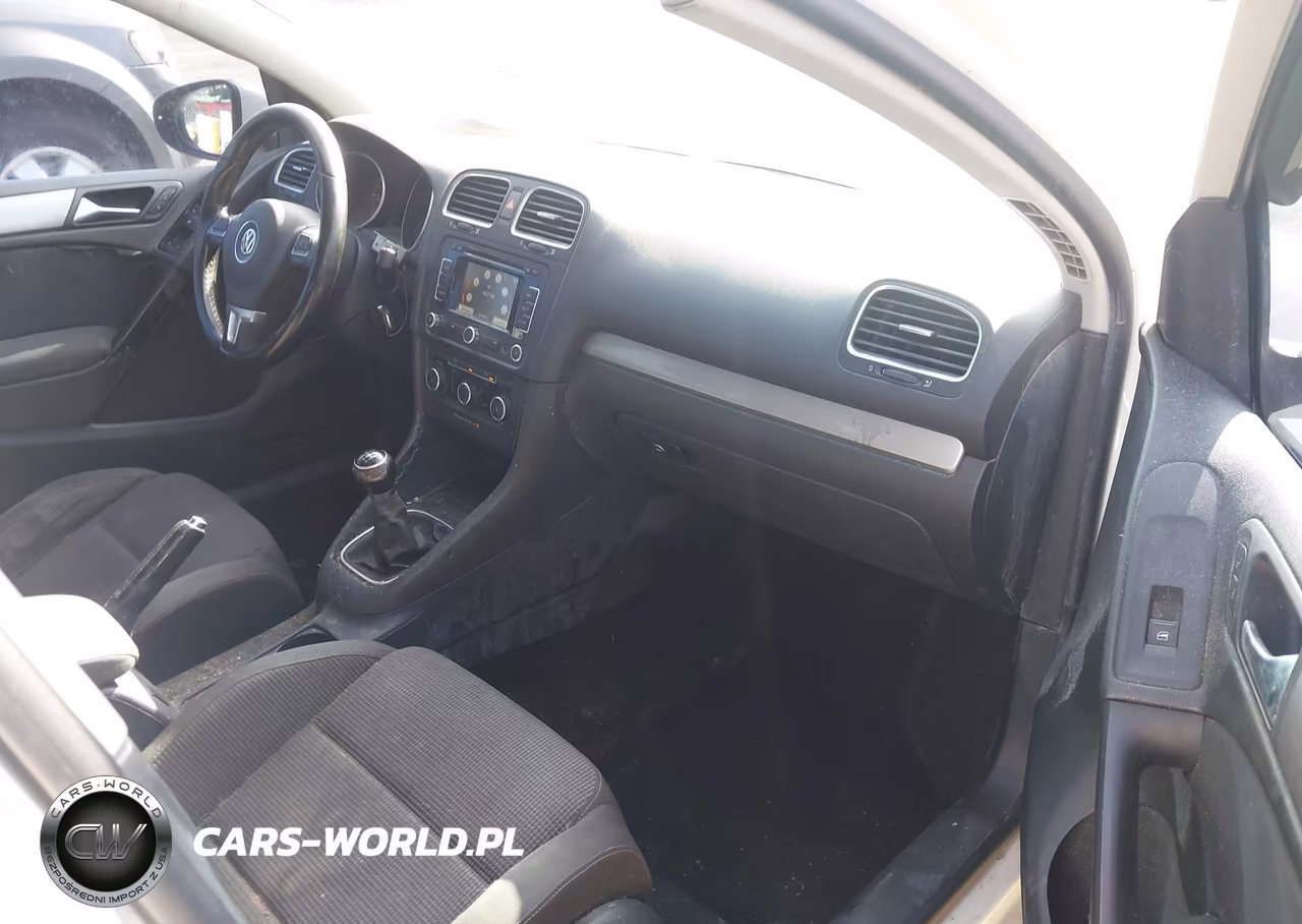 2012 Volkswagen Golf Tdi 4-Door VIN:WVWNM7AJ2CW035862 - 5