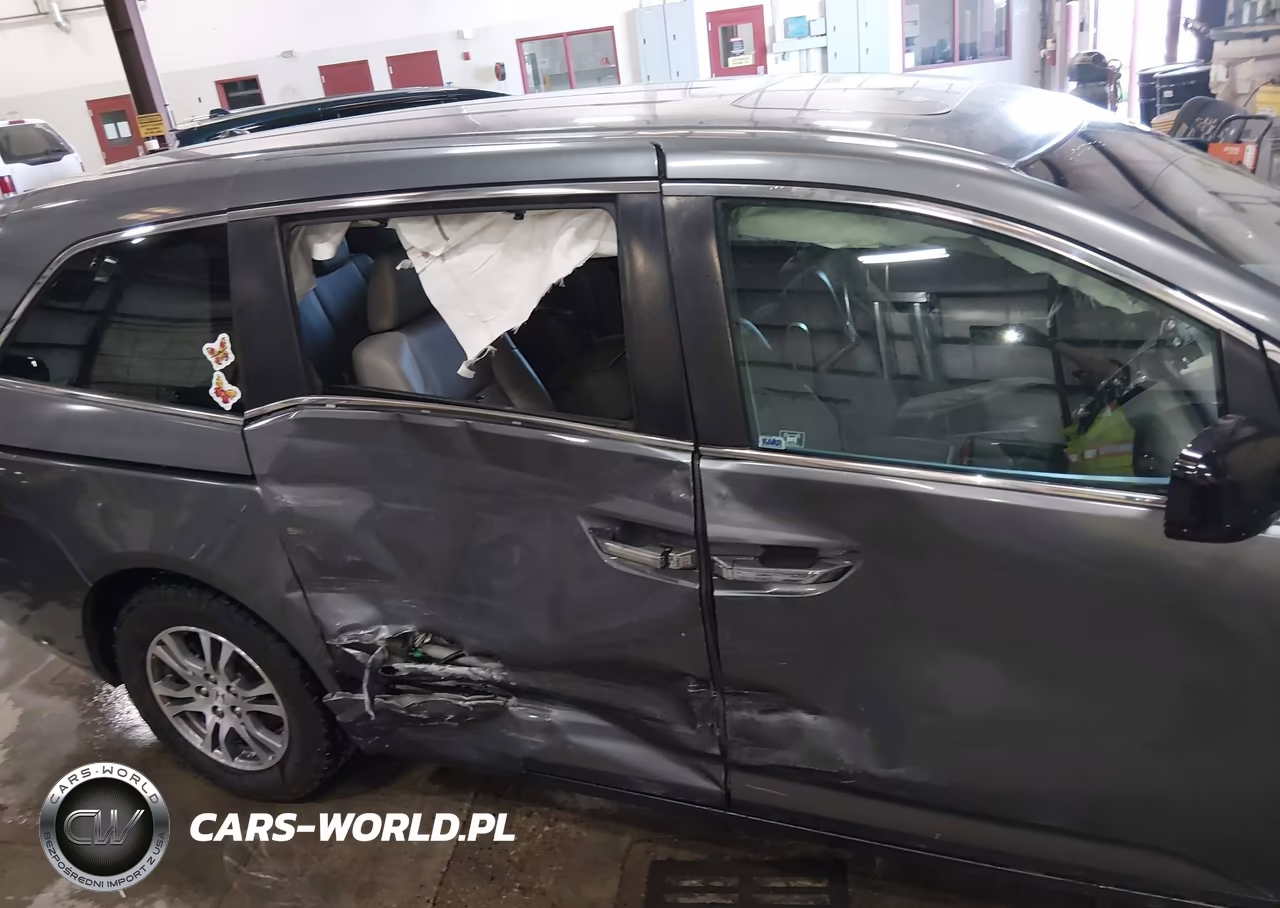 2011 Honda Odyssey Ex-L VIN:5FNRL5H60BB086192 - 6