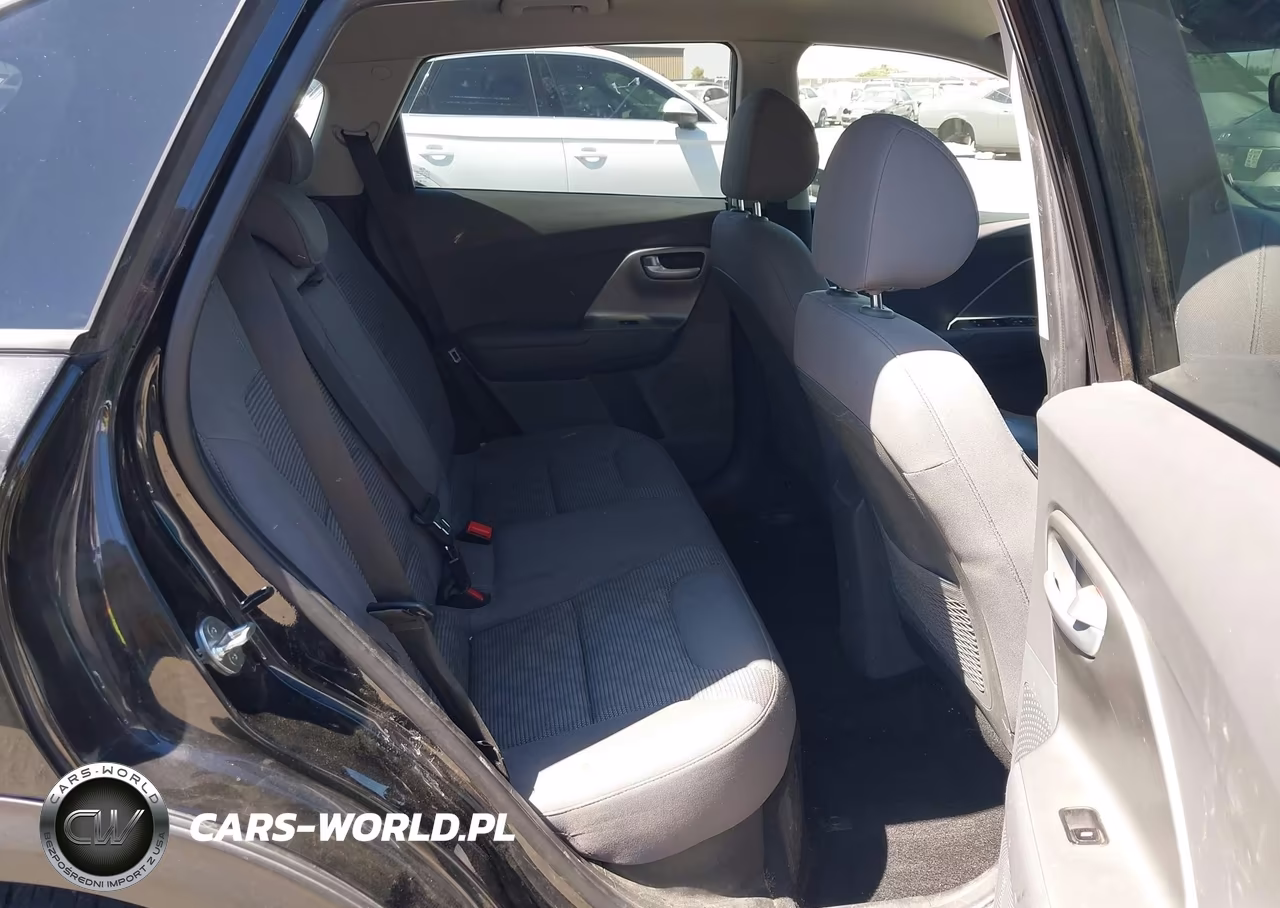 2018 Kia Niro Lx VIN:KNDCB3LC6J5156725 - 8
