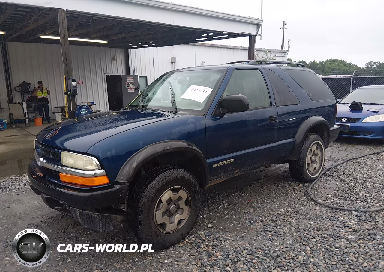 2000 Chevrolet Blazer Ls VIN:1GNCT18W7YK242357 - 2