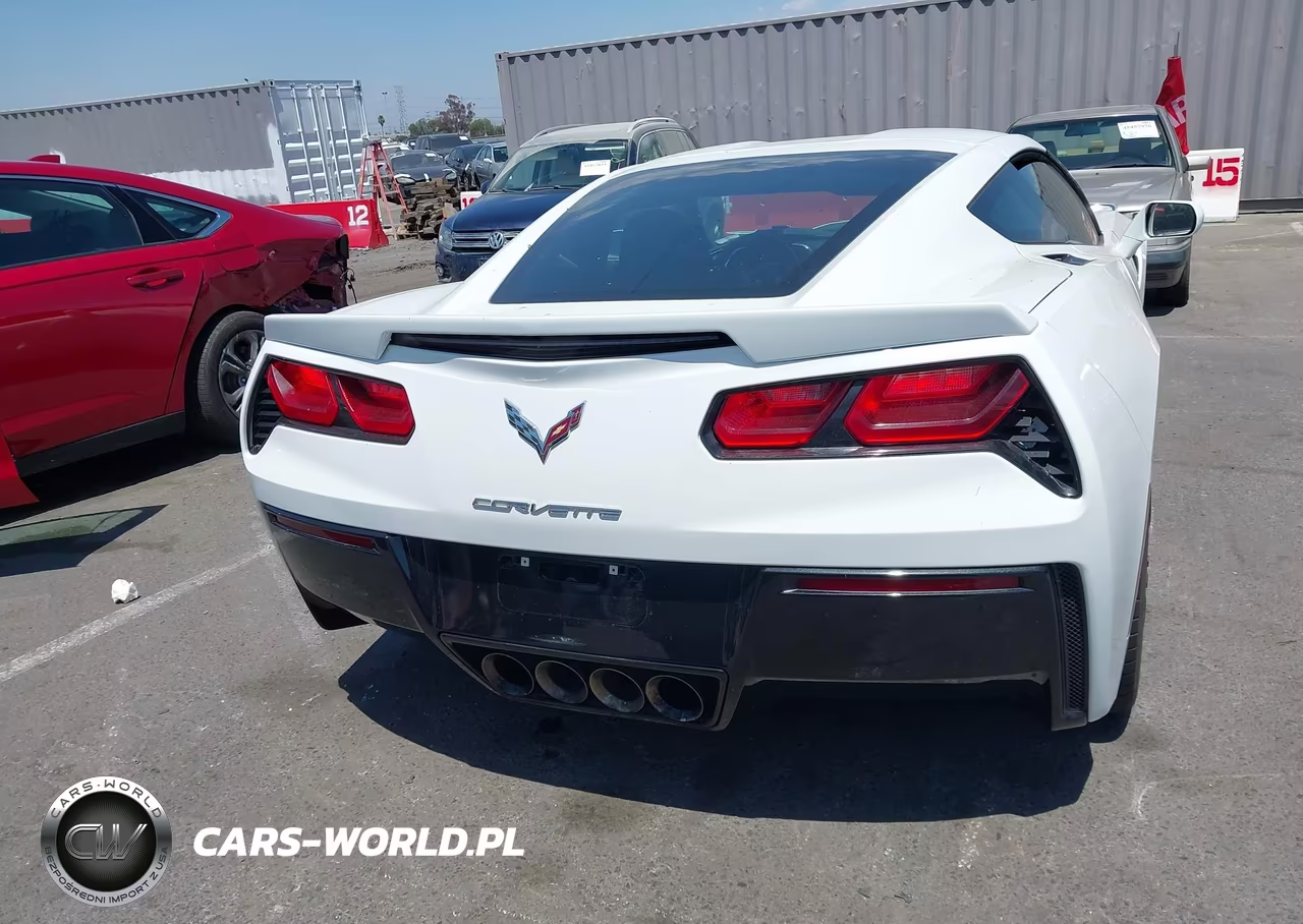 2016 Chevrolet Corvette Stingray VIN:1G1YB2D72G5125877 - 17