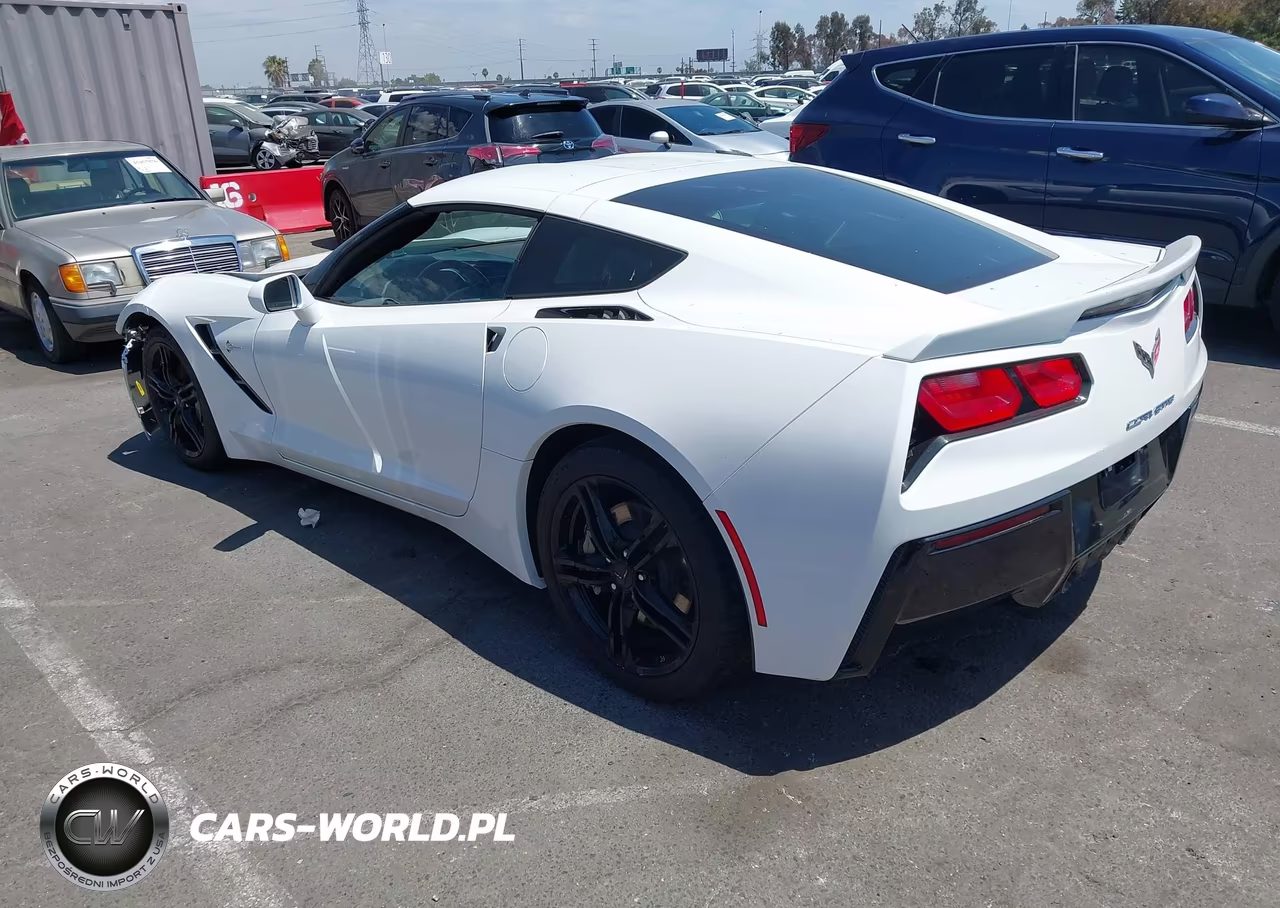 2016 Chevrolet Corvette Stingray VIN:1G1YB2D72G5125877 - 3