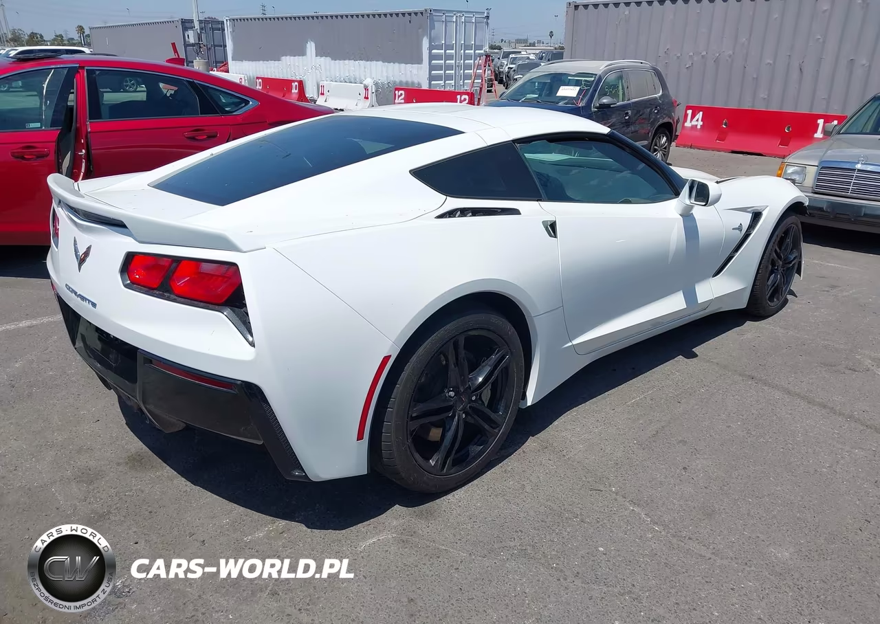 2016 Chevrolet Corvette Stingray VIN:1G1YB2D72G5125877 - 4