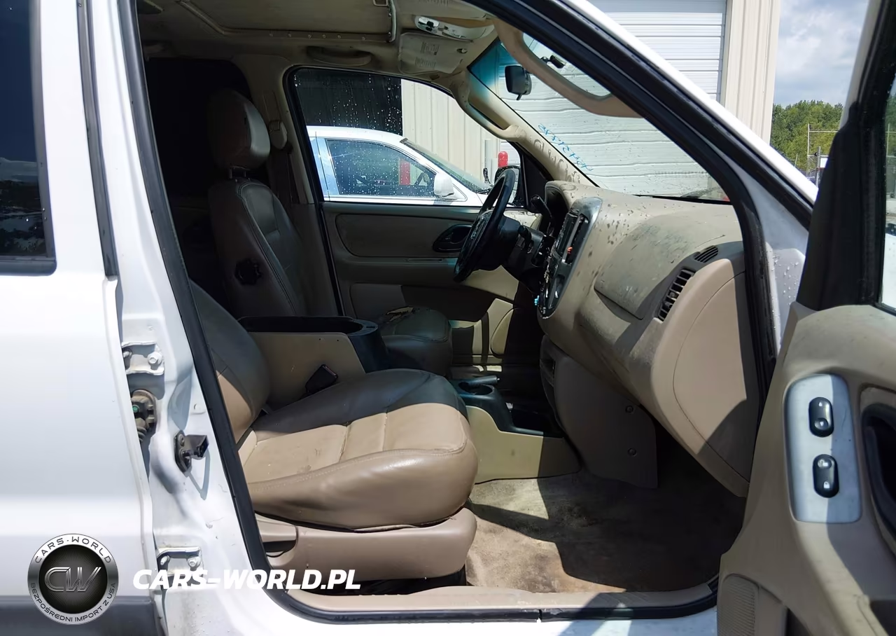 2003 Ford Escape Xlt VIN:1FMYU031X3KA93769 - 5