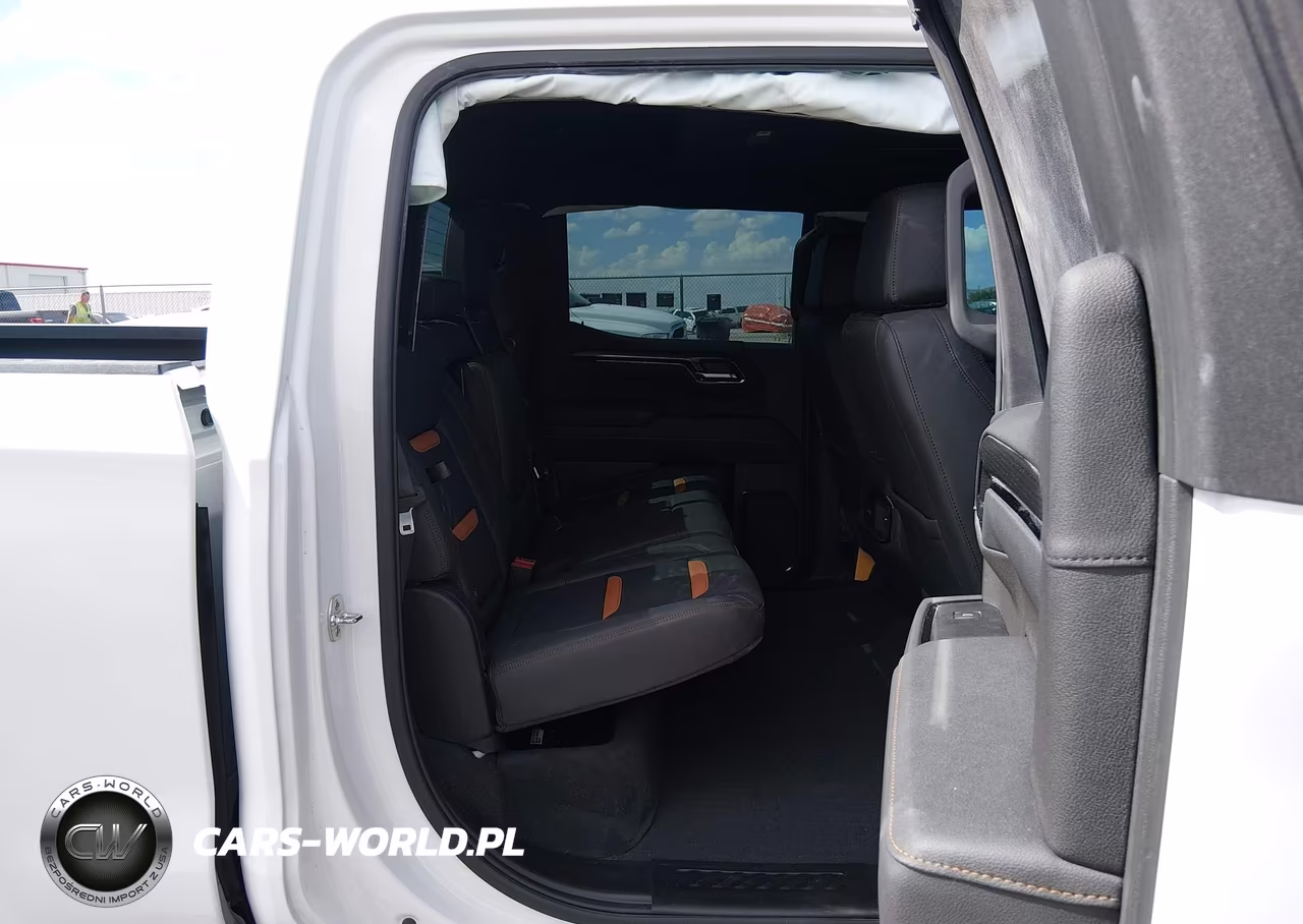 2025 GMC Sierra 1500 VIN:3GTUUEE87SG311909 - 8