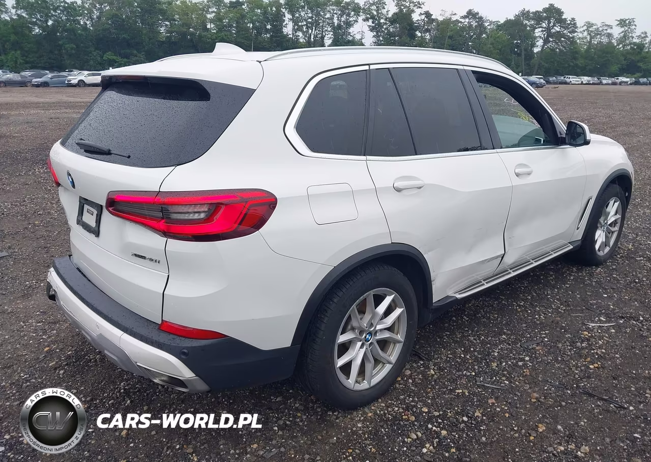 2020 BMW X5 xDrive40I VIN:5UXCR6C07L9B81200 - 4
