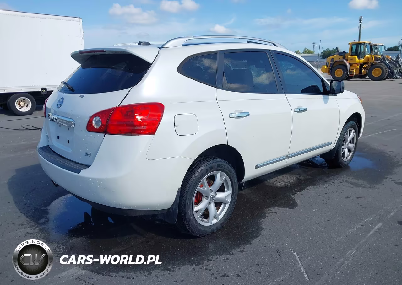 2011 Nissan Rogue Sv VIN:JN8AS5MT7BW180811 - 4