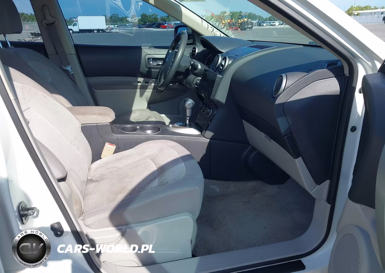2011 Nissan Rogue Sv VIN:JN8AS5MT7BW180811 - 5