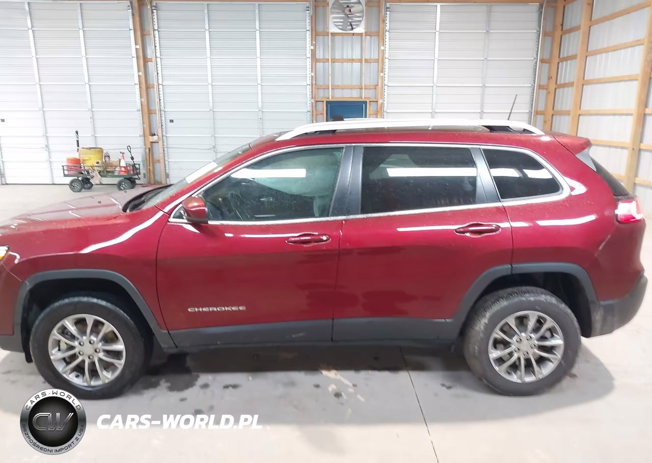 2021 Jeep Cherokee Latitude Lux 4X4 VIN:1C4PJMMX9MD162864 - 14