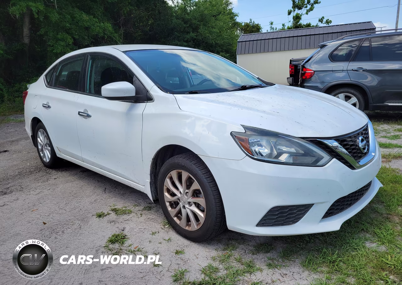 2017 Nissan Sentra S – zdjęcie 1 z 11