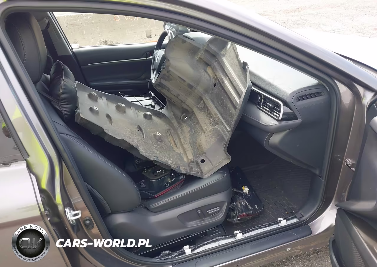 2021 Toyota Camry Xle Hybrid VIN:4T1F31AK0MU026406 - 5