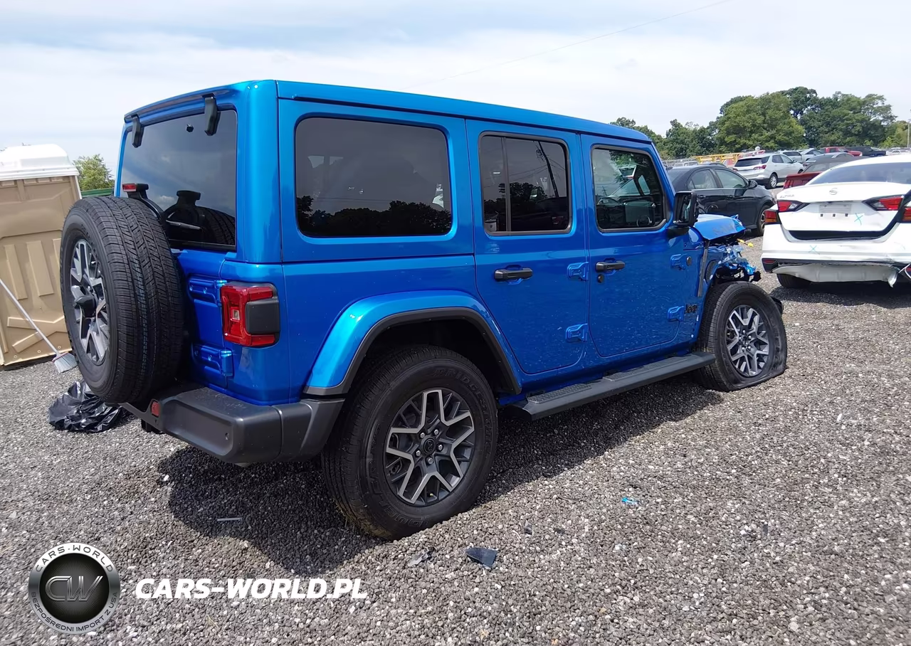 2025 Jeep Wrangler 4-Door Sahara 4X4 VIN:1C4PJXEG6SW624332 - 4