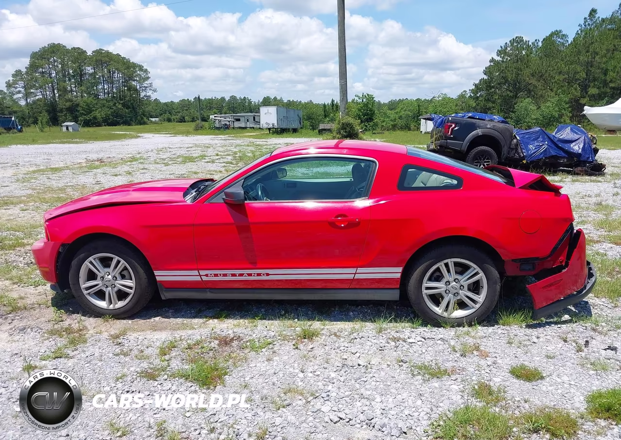2010 Ford Mustang V6-V6 Premium VIN:1ZVBP8AN9A5150123 - 14