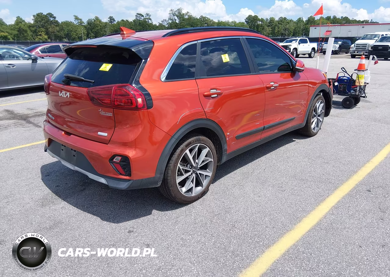 2022 Kia Niro Touring Se VIN:KNDCC3LC9N5502107 - 4
