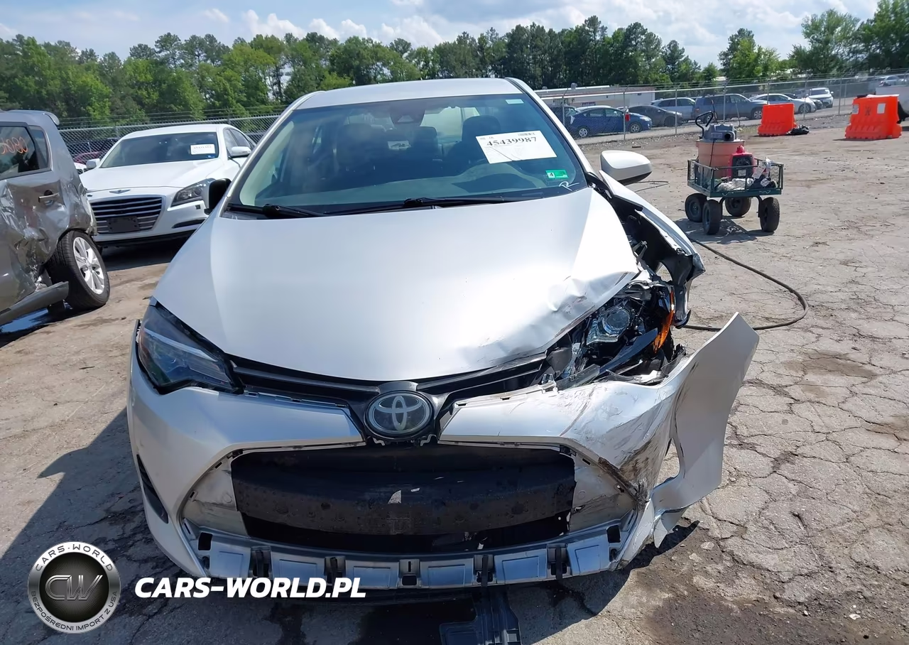 2019 Toyota Corolla Le VIN:5YFBURHEXKP856528 - 12