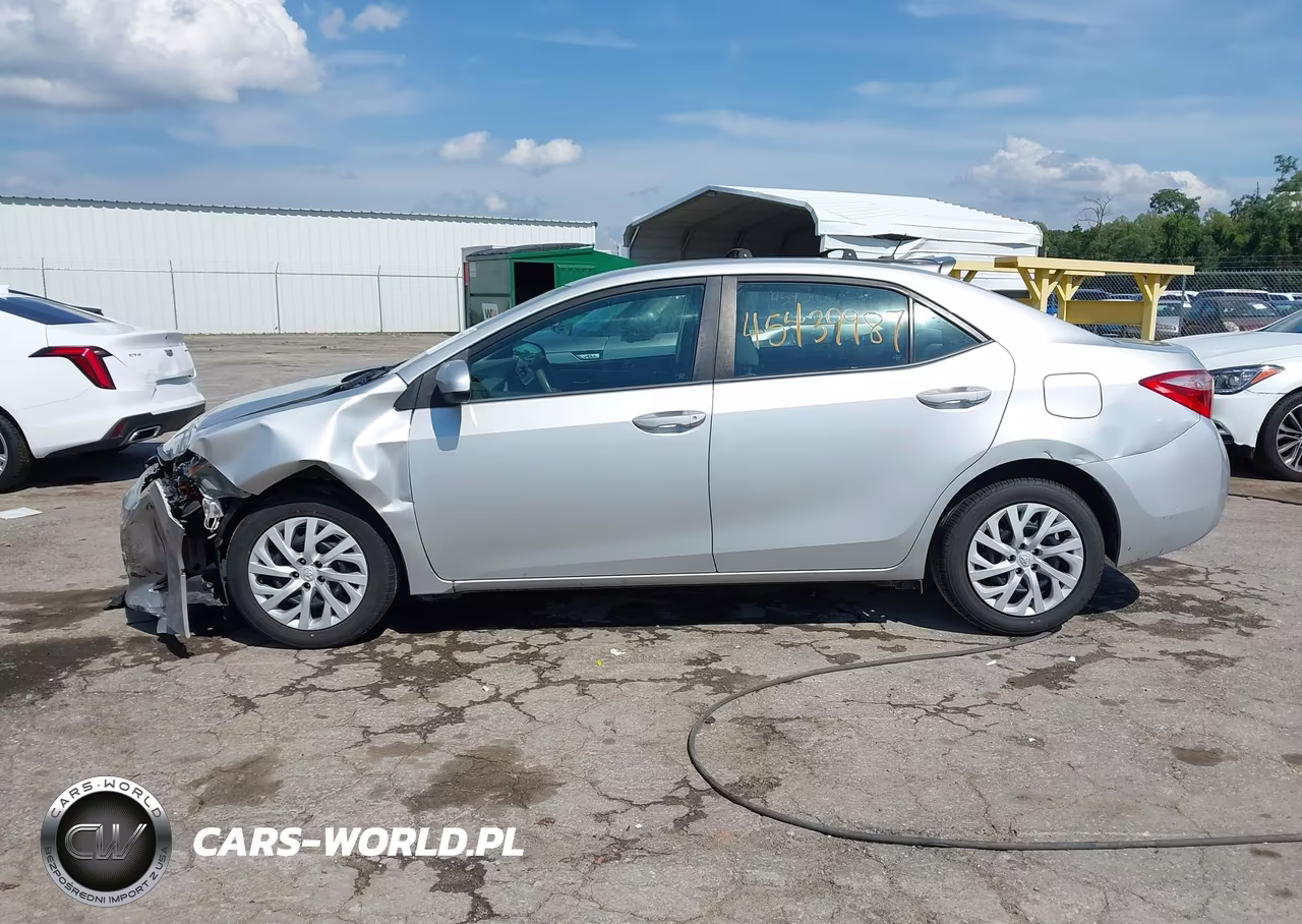 2019 Toyota Corolla Le VIN:5YFBURHEXKP856528 - 14