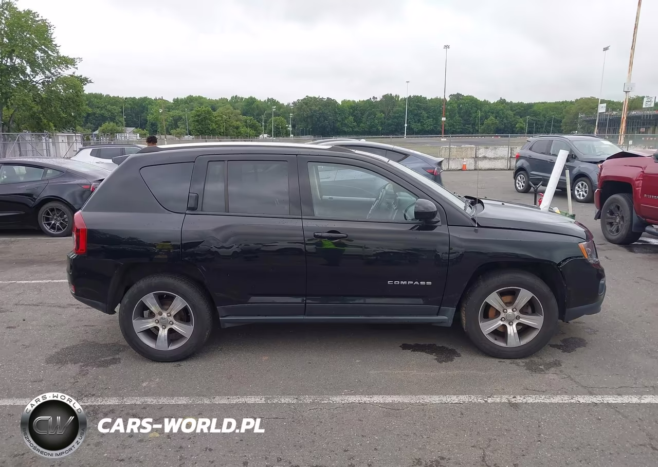 2017 Jeep Compass High Altitude VIN:1C4NJDEB0HD113634 - 13