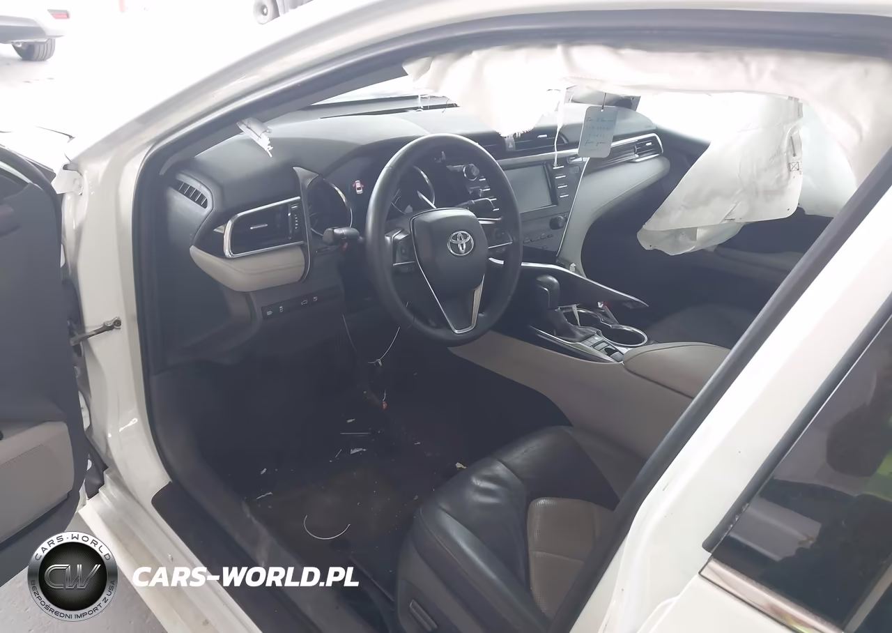 2018 Toyota Camry Xle VIN:4T1B11HKXJU152844 - 5