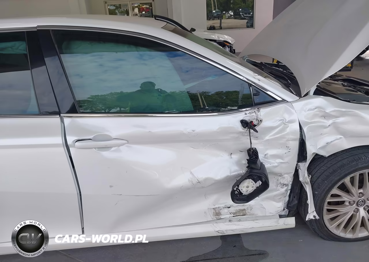 2018 Toyota Camry Xle VIN:4T1B11HKXJU152844 - 6