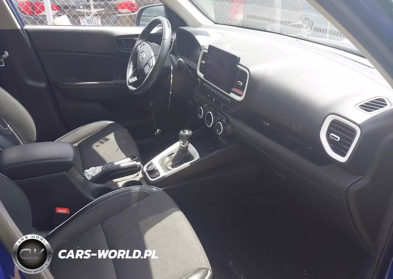 2023 Hyundai Venue Limited VIN:KMHRC8A35PU221131 - 5