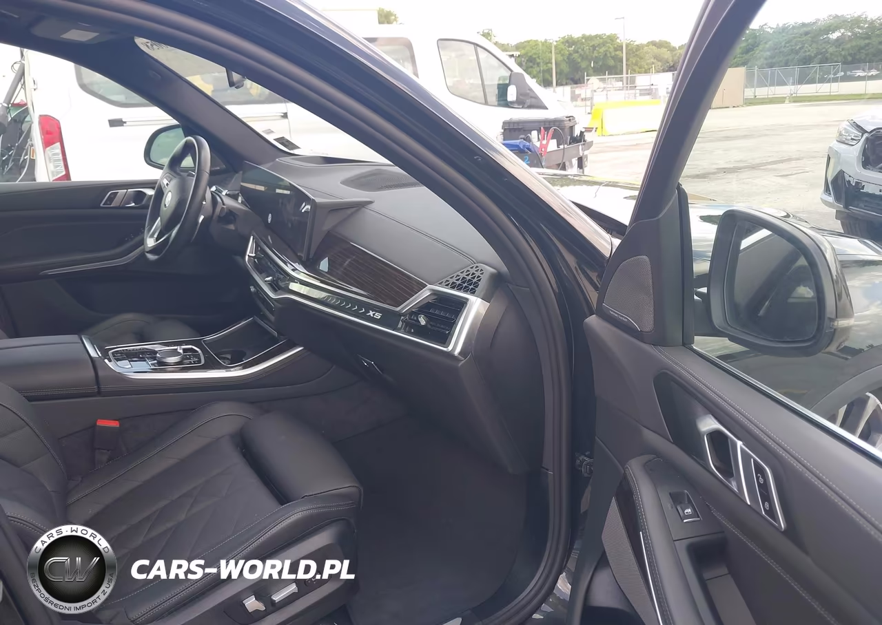 2026 BMW X5 xDrive40I VIN:5UX23EU08T9111739 - 5