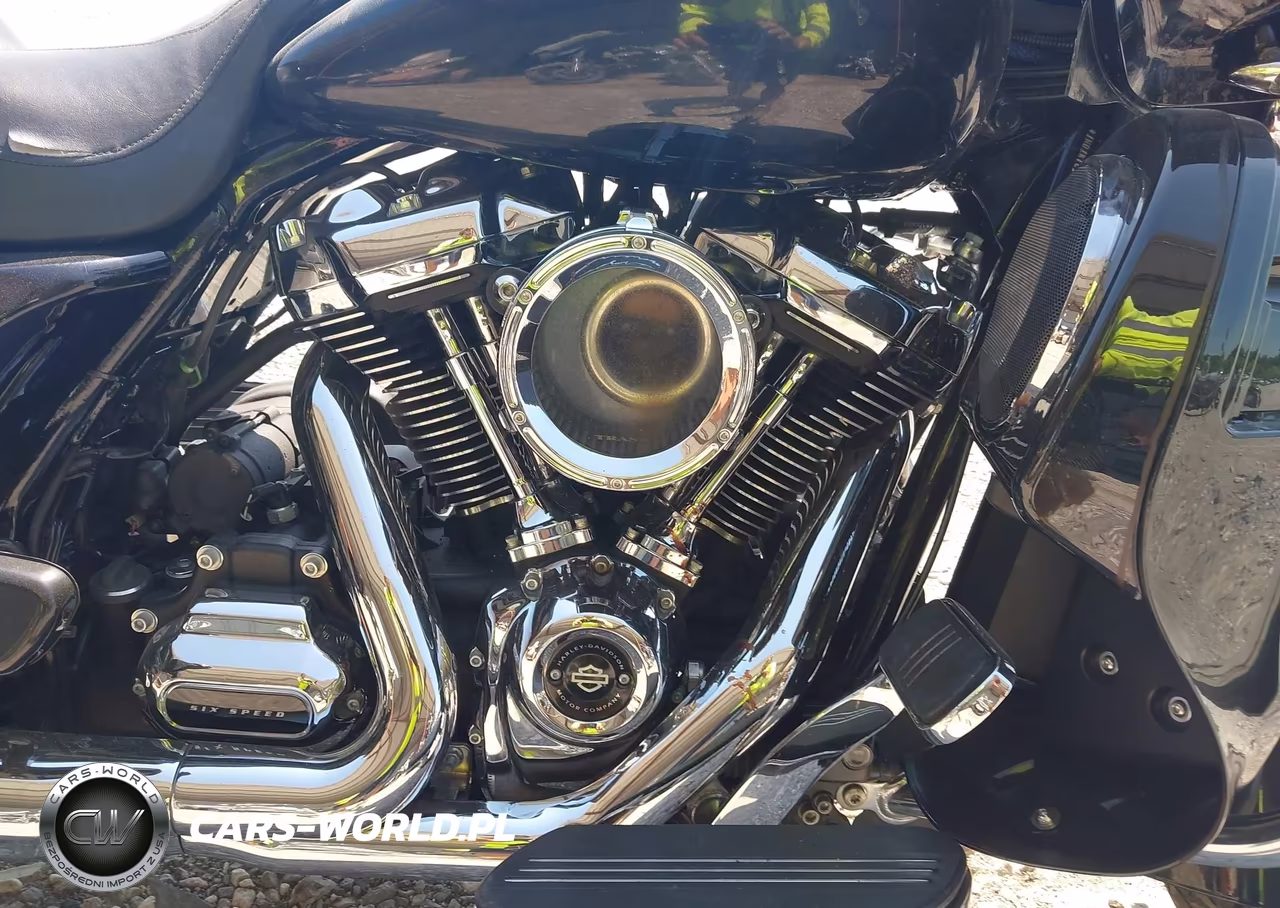 2017 Harley-Davidson Fltrxs Road Glide Special VIN:1HD1KTC11HB638325 - 8