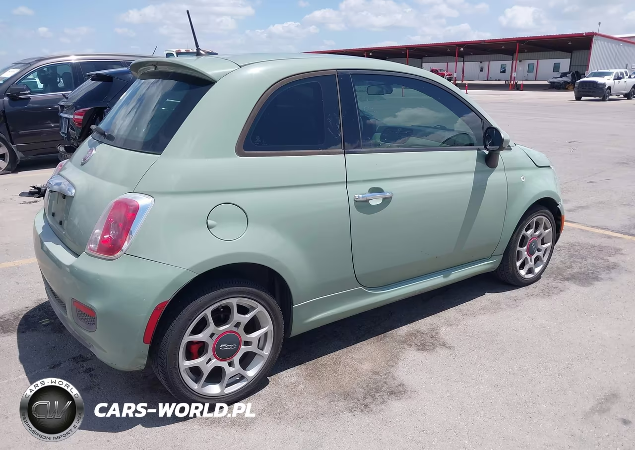 2015 Fiat 500 Sport VIN:3C3CFFBR6FT619745 - 4