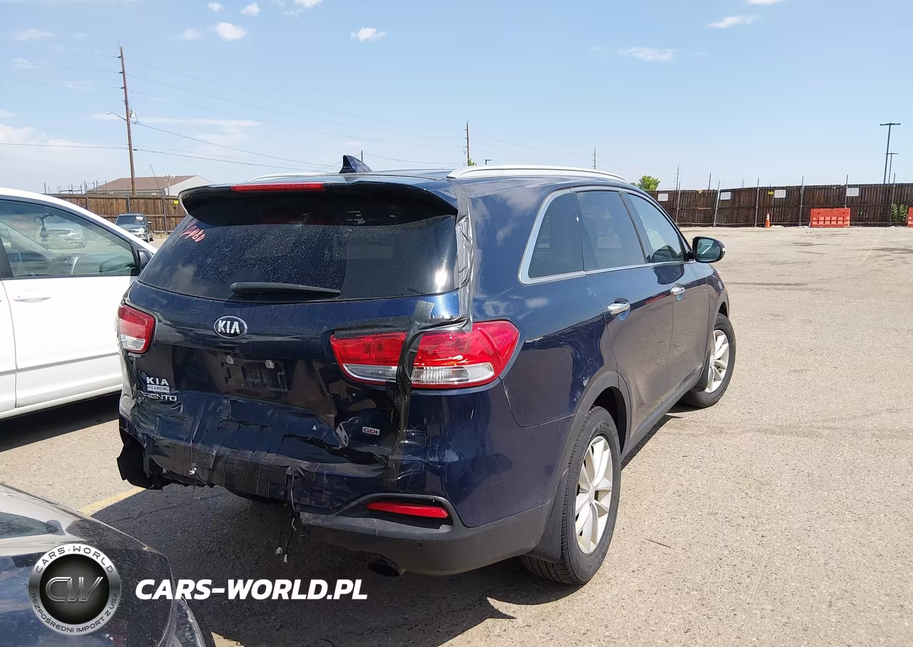 2017 Kia Sorento 2.4L Lx VIN:5XYPGDA31HG334702 - 4