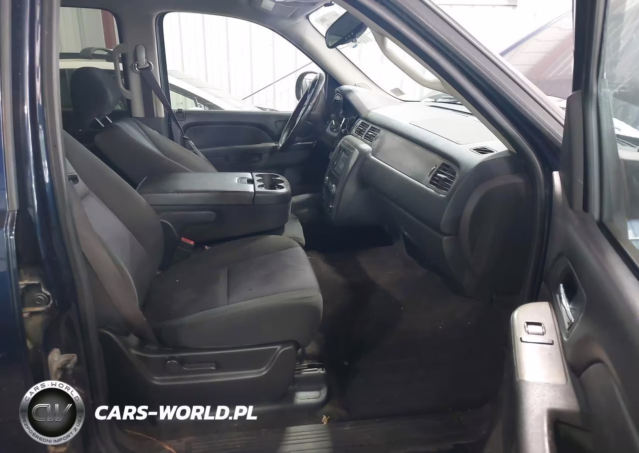 2010 Chevrolet Avalanche 1500 Ls VIN:3GNVKEE00AG298723 - 5