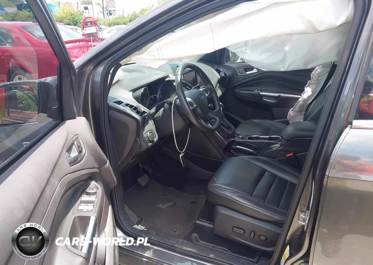 2015 Ford Escape Titanium VIN:1FMCU0J95FUC88061 - 5