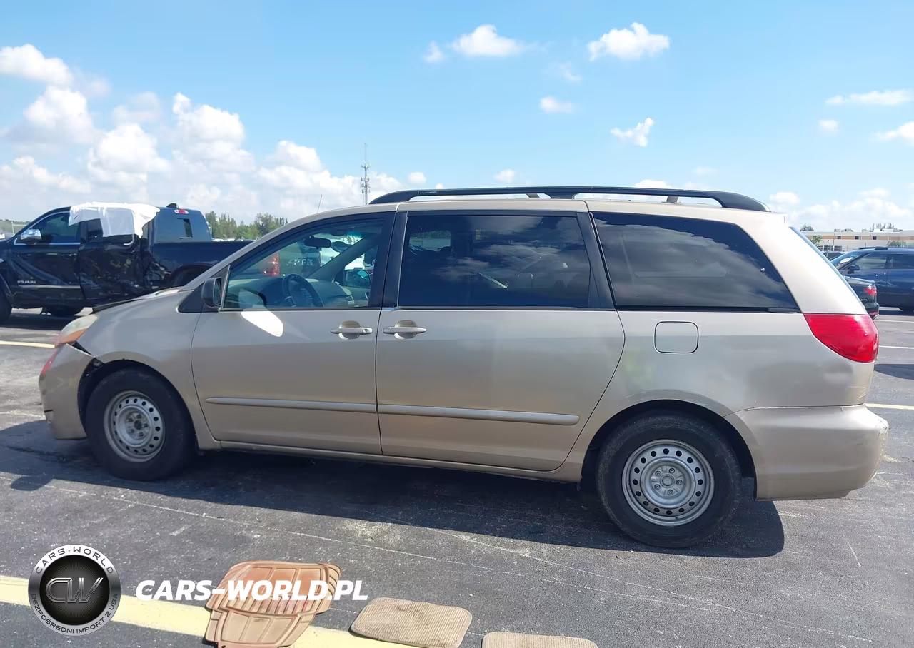 2008 Toyota Sienna Le VIN:5TDZK23C48S192969 - 14