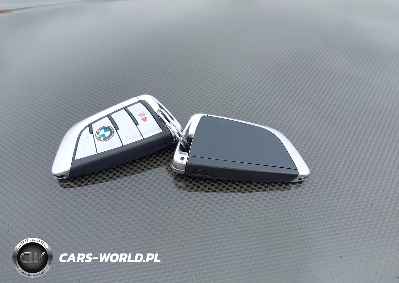 2018 BMW M5 VIN:WBSJF0C59JB283152 - 11